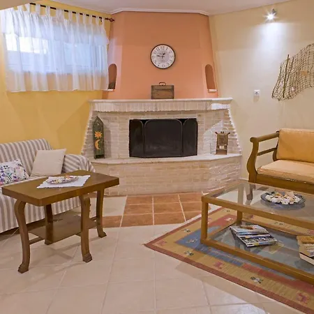 Remezzo Apartments Akrogiali Room photo